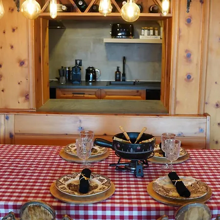 2 Bedrooms Apartment- Scenic View - 6 Pax 아파트