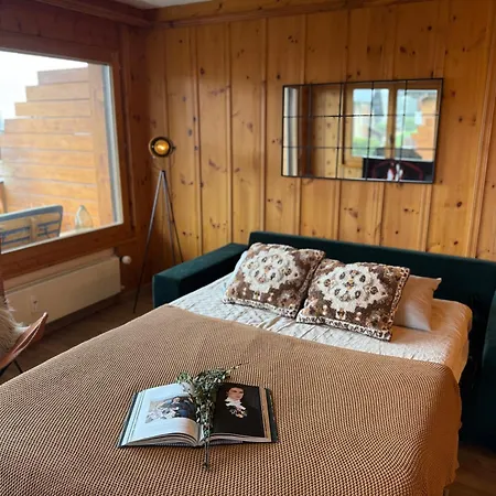 아파트 2 Bedrooms Apartment- Scenic View - 6 Pax 베르비에