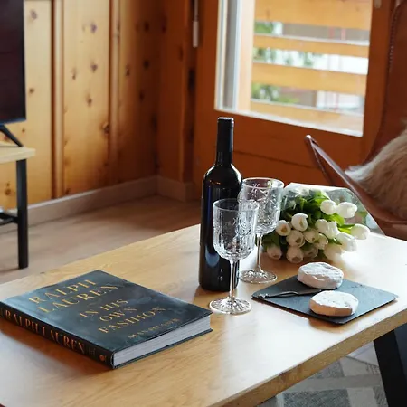 아파트 2 Bedrooms Apartment- Scenic View - 6 Pax