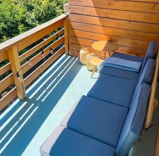 2 Bedrooms Apartment- Scenic View - 6 Pax Appartement