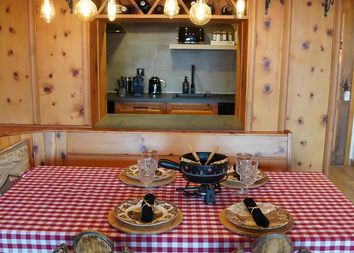 2 Bedrooms Apartment- Scenic View - 6 Pax Appartement