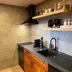 2 Bedrooms Apartment- Scenic View - 6 Pax شقة فيربير